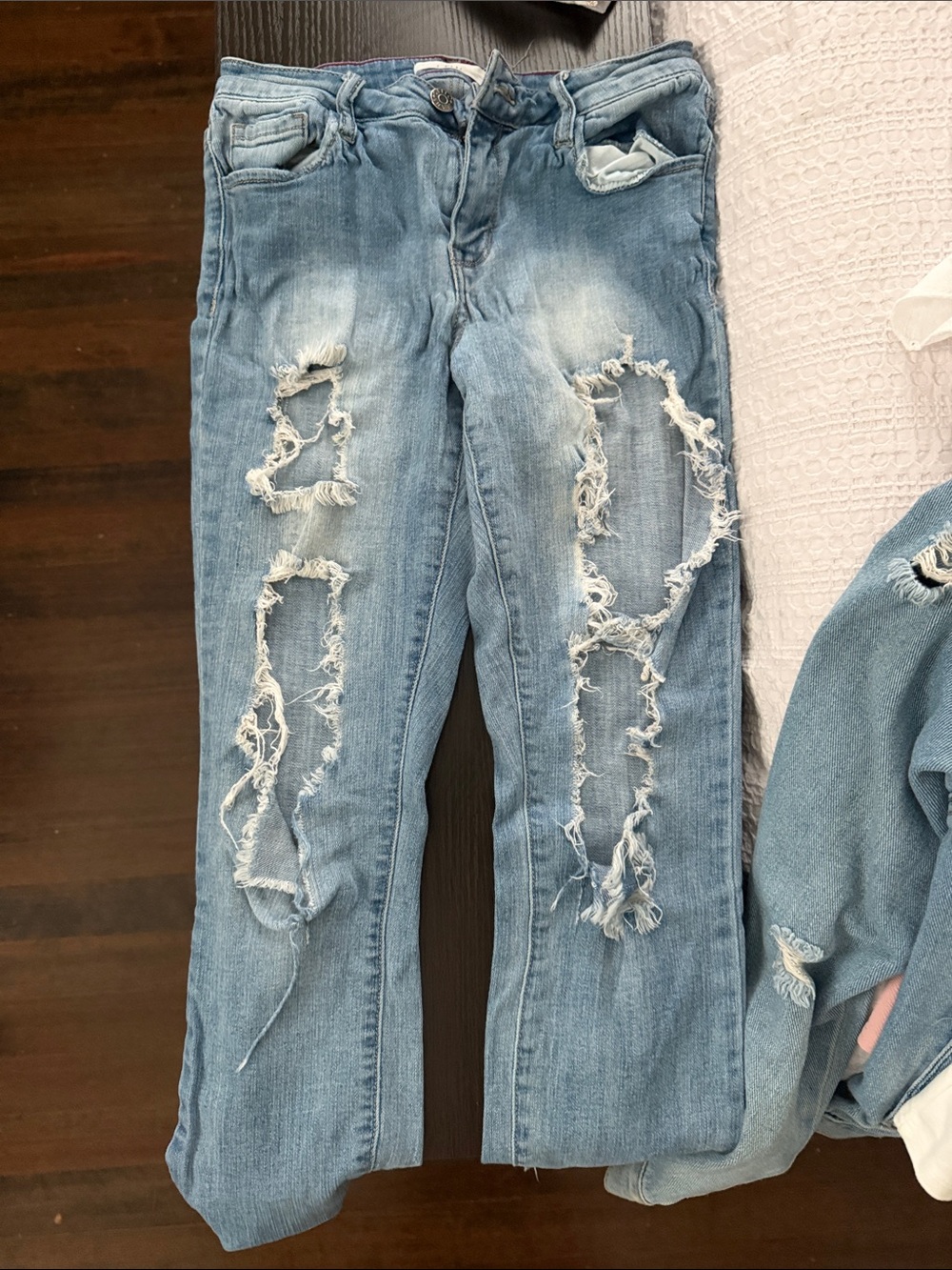 Light Blue Distressed Women’s Jeans